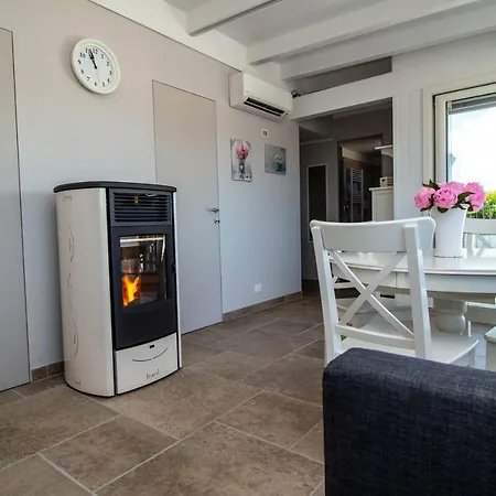 Bianca Dimora טורה קאנה